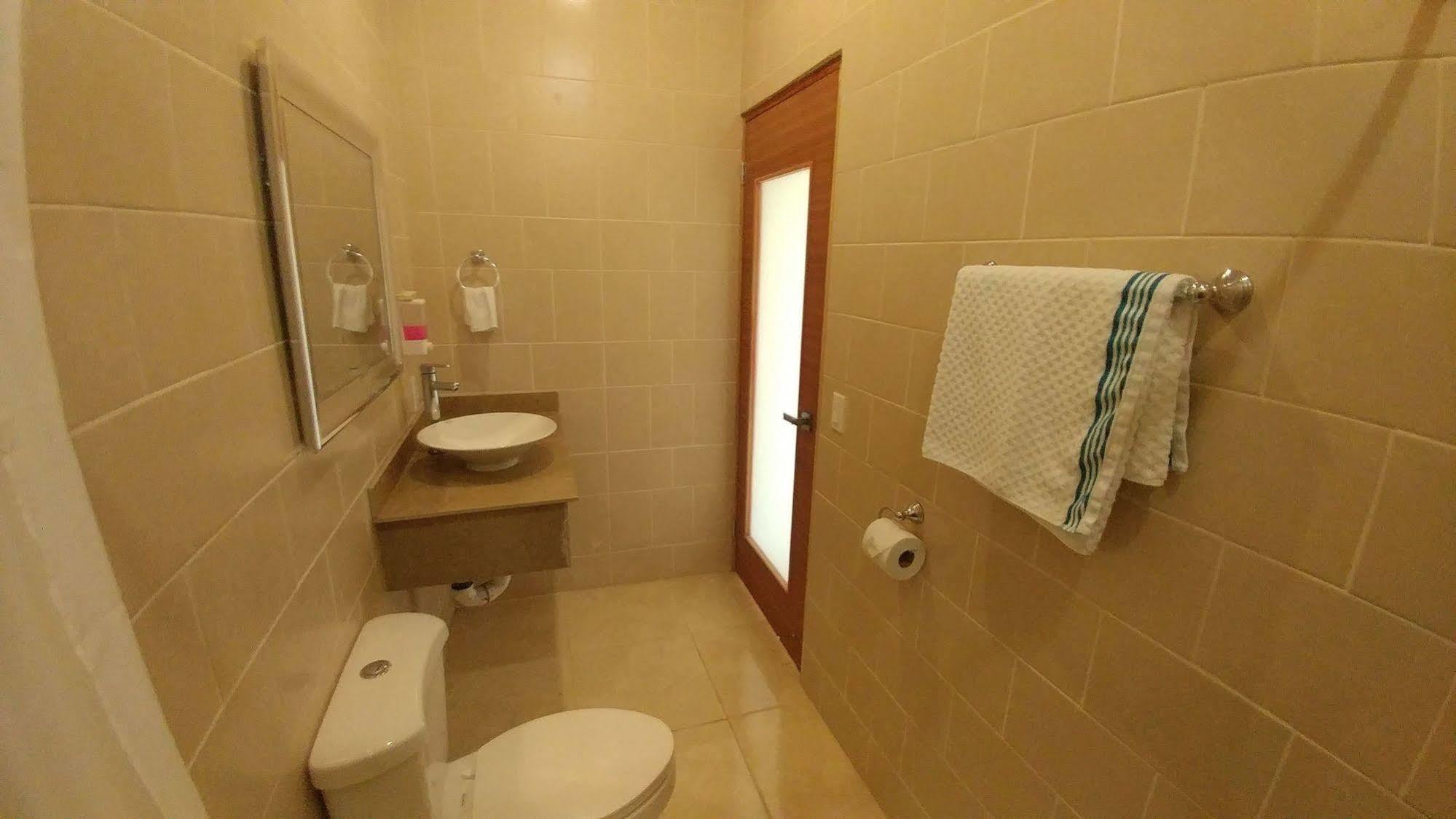 Hotel El Internacional Granada  Kültér fotó